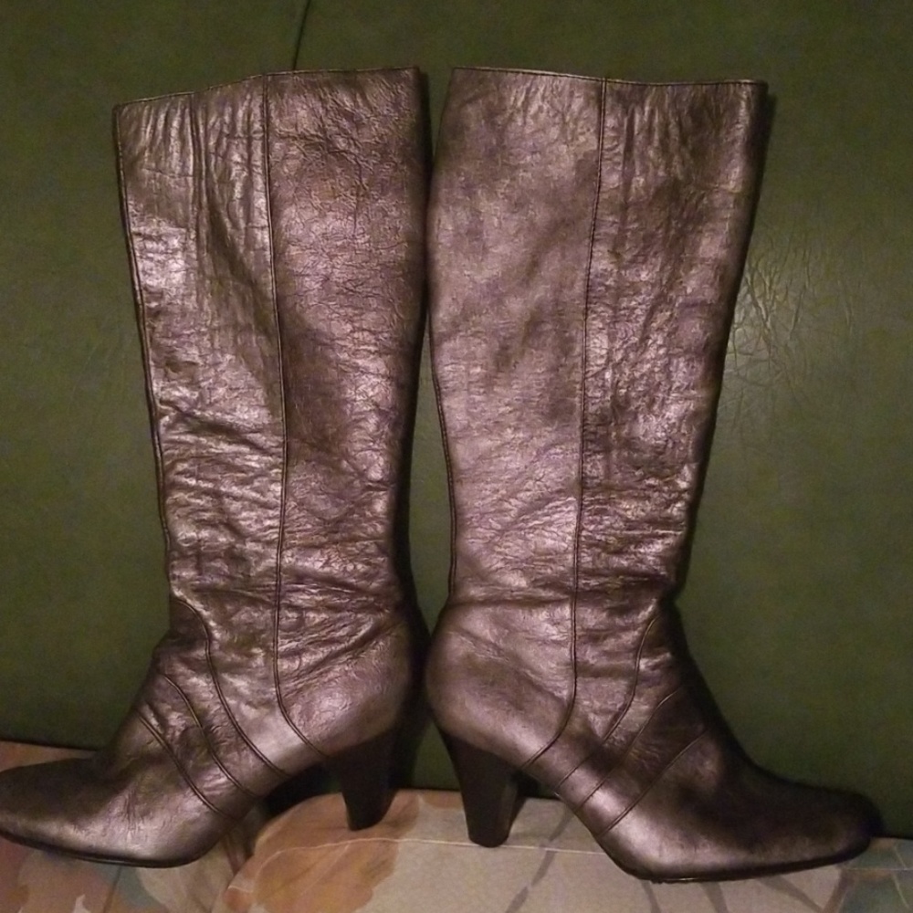 Metallic  Born Crown Heeled Boots
